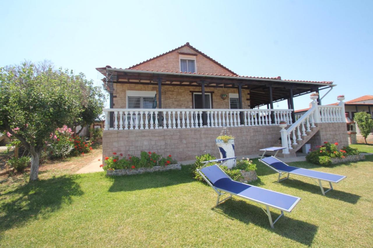 Villa Panagiotis Anna View Nea Poteidaia Exterior foto